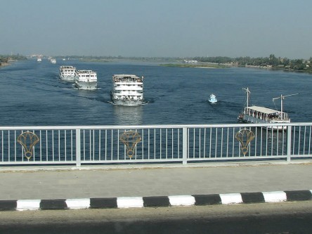 Луксор. Мост через Нил
