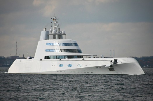 Яхта Мельниченко